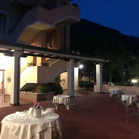 Villa Grancassa Hotel